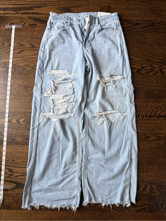 American Eagle Outfitters Denim - Women's American Eagle Outfitters Light Blue Distressed Relaxed Jeans
